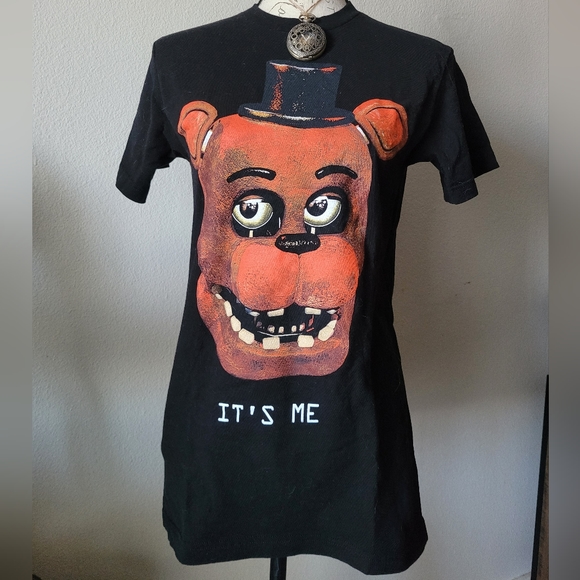 *SOLD* Hot Topic FNAF Tee - Picture 2 of 6